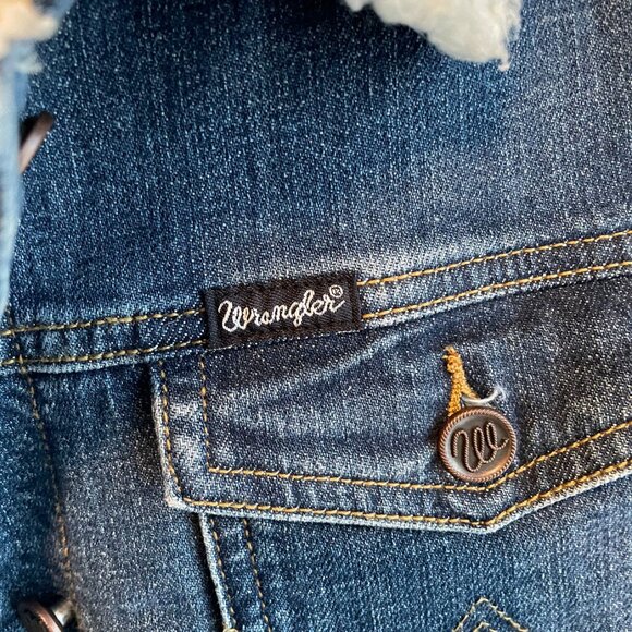 Wrangler Sherpa Denim jacket - Size XL - Picture 6 of 8